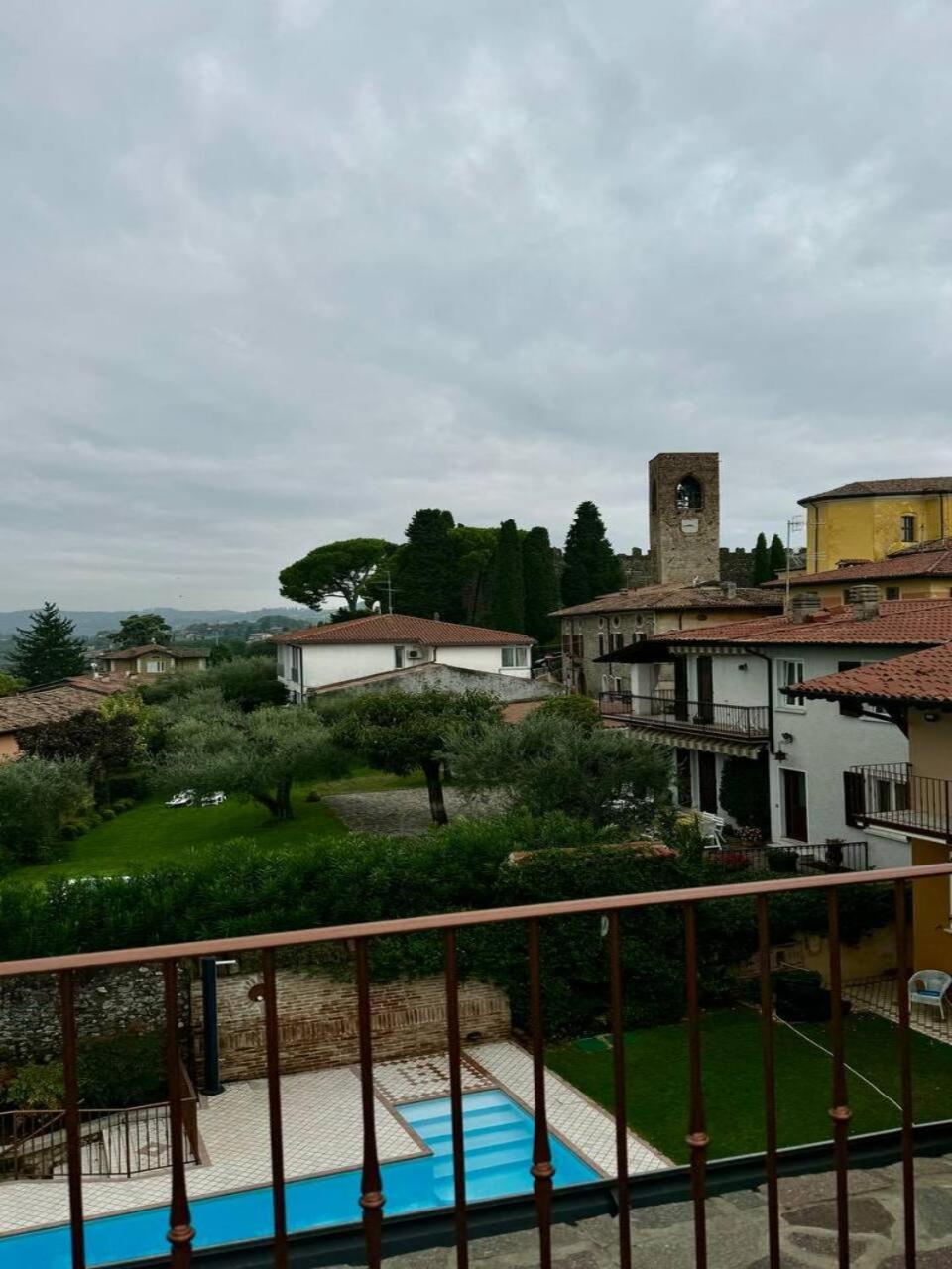 埃尔维克利金斯住宿加早餐旅馆 Moniga del Garda 外观 照片